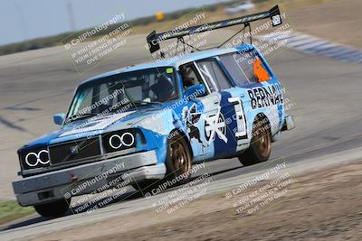 media/Oct-01-2023-24 Hours of Lemons (Sun) [[82277b781d]]/1045am (Outside Grapevine)/